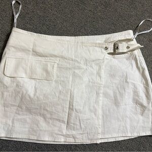 White Fox Boutique White Mini Skirt